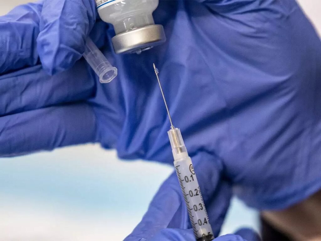 CREDAI Announces Free Vaccination Drive for 2.5 Cr Construction Workers Across India 1 CREDAI Announces Free Vaccination Drive for 2.5 Cr Construction Workers Across India