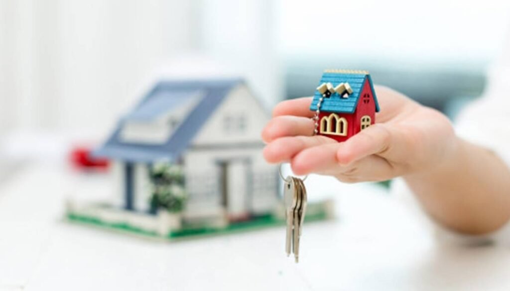 Investing in Luxury Real Estate: Next move of Millennials? 1 Investing in Luxury Real Estate Next move of Millennials