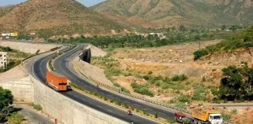 Delhi To Mumbai In Just 13 Hours India To Have World's Largest Expressway By March 2022